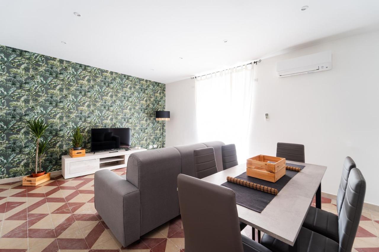 Historic Center Apartment - Catania Stays Εξωτερικό φωτογραφία
